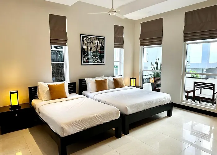Babel Boutique Hotel 3*